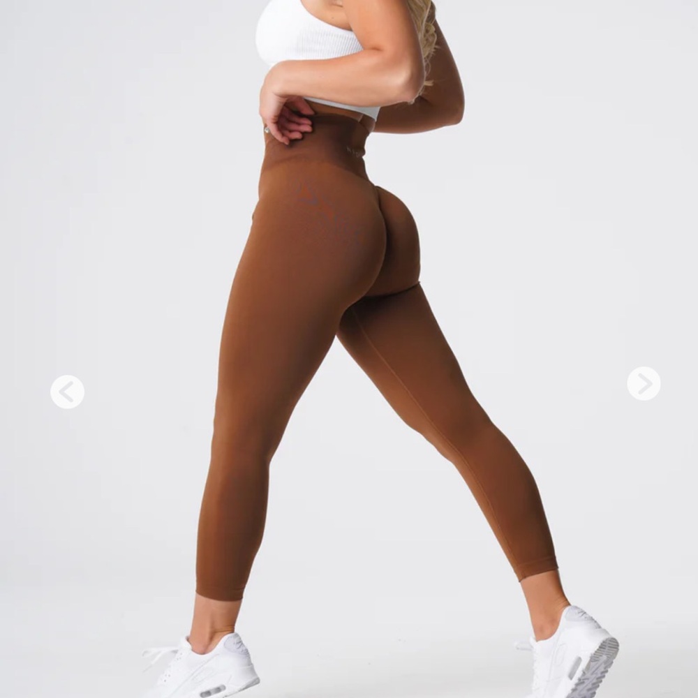 Brown High-Waisted Leggings